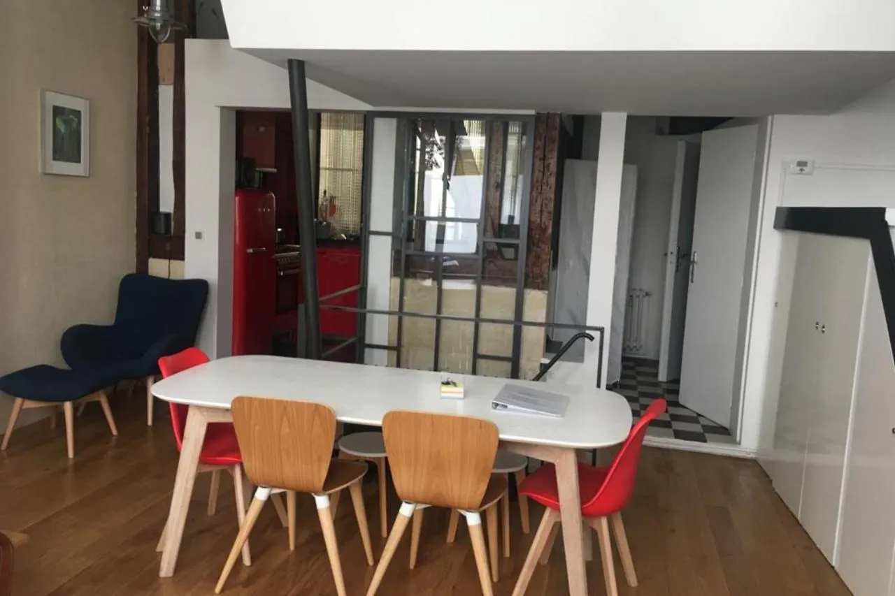 Spacious Loft At 2 Steps From The Chocolate Museum Paris